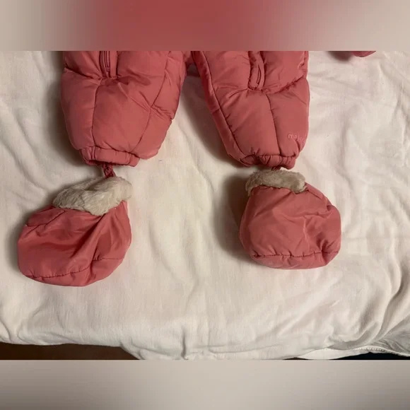 Mayoral Pink Newborn Snowsuit with Mittens and Booties - Picture 4 of 6